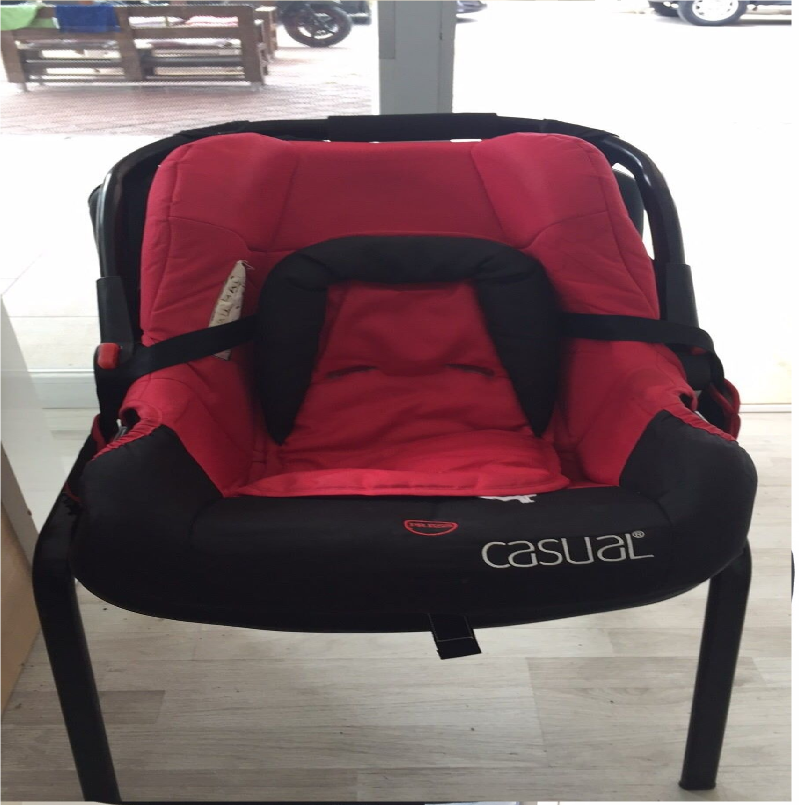 BABY SEAT 
