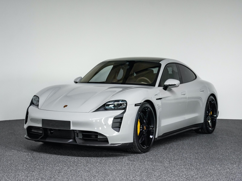 Porsche Taycan S